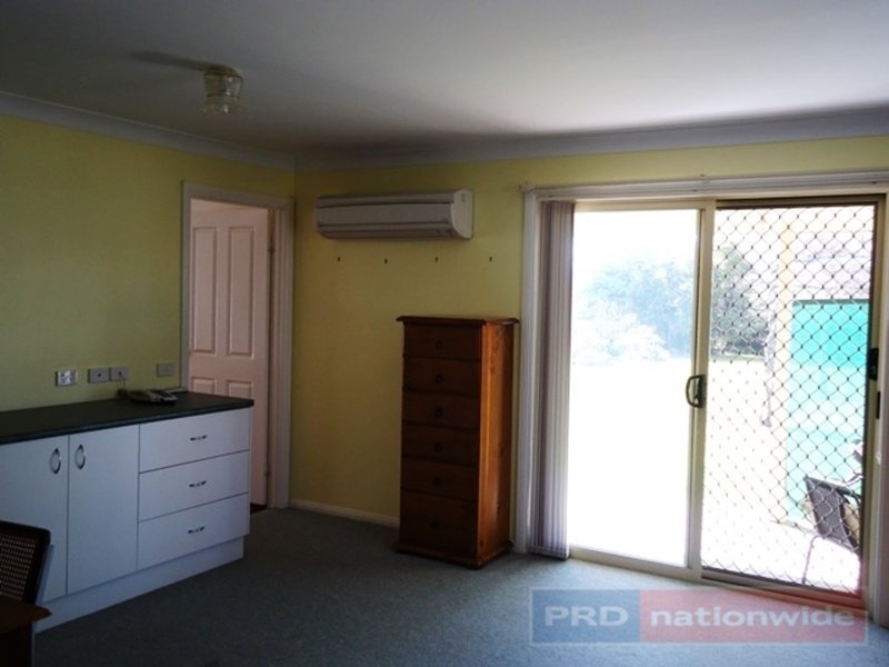 Photo - 92A Russell Street, Tumut NSW 2720 - Image 11