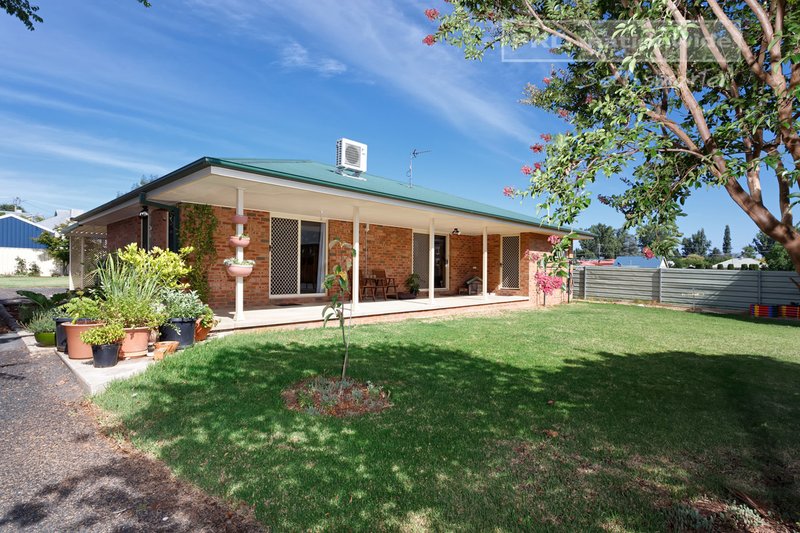 Photo - 92A Russell Street, Tumut NSW 2720 - Image