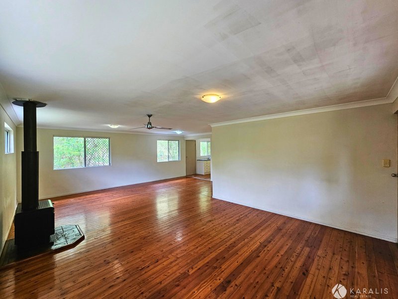 Photo - 93-105 Cheviot Street, Greenbank QLD 4124 - Image 4