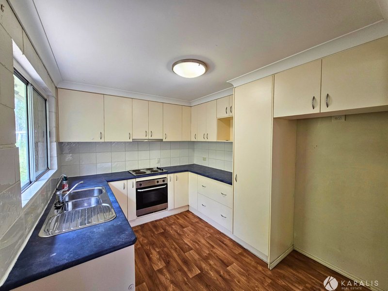 Photo - 93-105 Cheviot Street, Greenbank QLD 4124 - Image 11