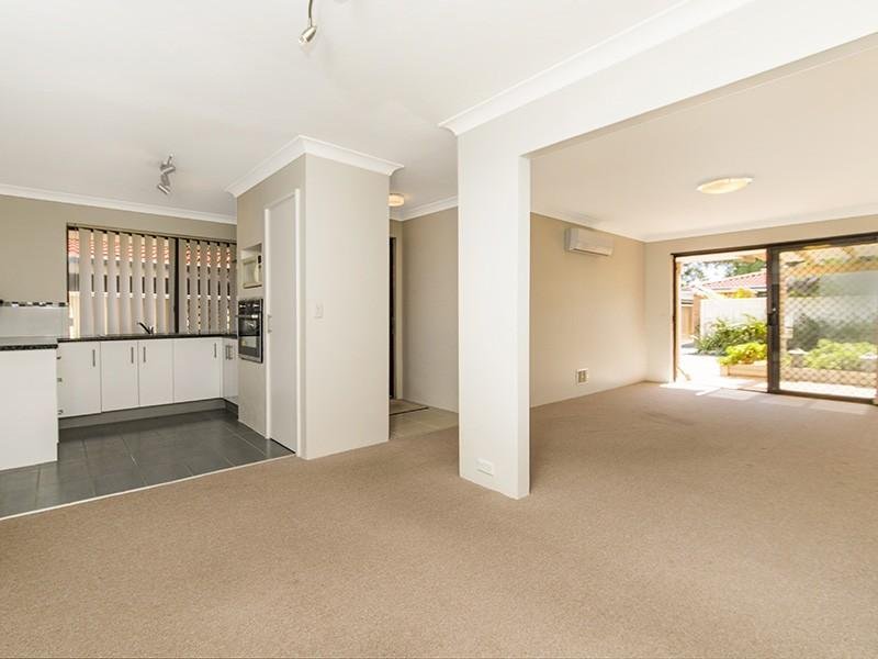 Photo - 9/3 Alexandra Street, Rockingham WA 6168 - Image 5