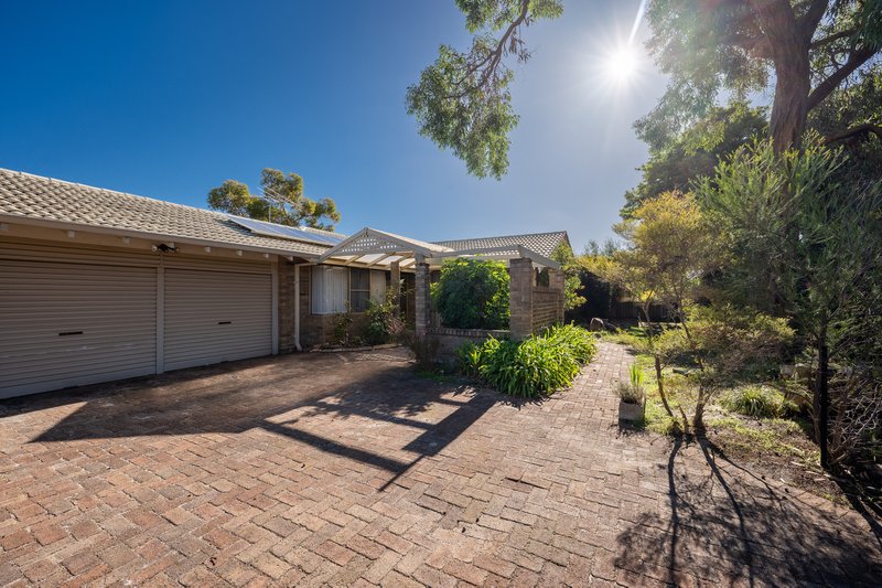 Photo - 93 Aulberry Parade, Leeming WA 6149 - Image 7