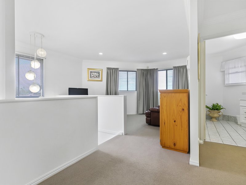 Photo - 93 Avon Ave , Banksia Beach QLD 4507 - Image 14