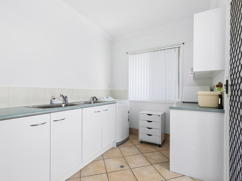 Photo - 93 Avon Ave , Banksia Beach QLD 4507 - Image 28