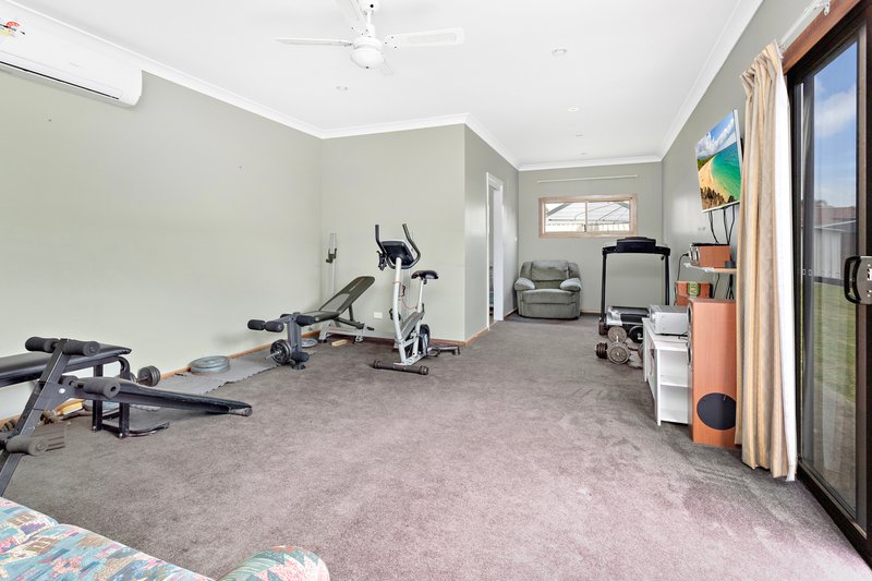 Photo - 93 Balgownie Road, Balgownie NSW 2519 - Image 8