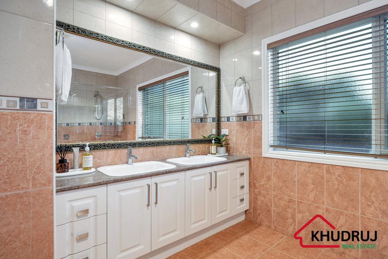 Photo - 93 Bindowan Drive, Hoppers Crossing VIC 3029 - Image 6
