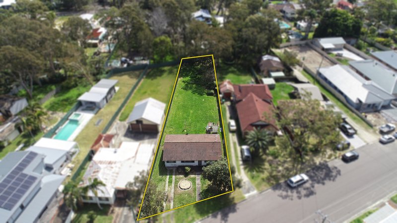 93 Buff Point Avenue, Buff Point NSW 2262