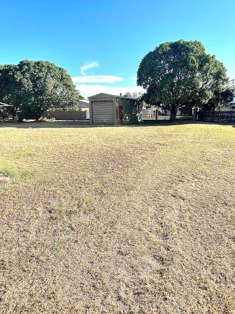 Photo - 93 Burrum Street, Burrum Heads QLD 4659 - Image 5