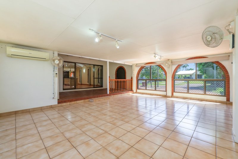 Photo - 93 Carnoustie Circuit, Marrara NT 0812 - Image 6