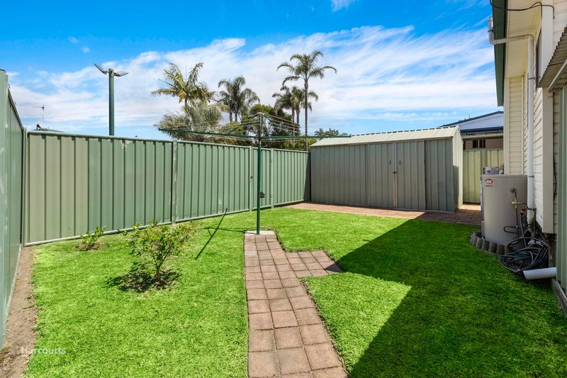 Photo - 93 Casuarina Crescent, Kanahooka NSW 2530 - Image 1