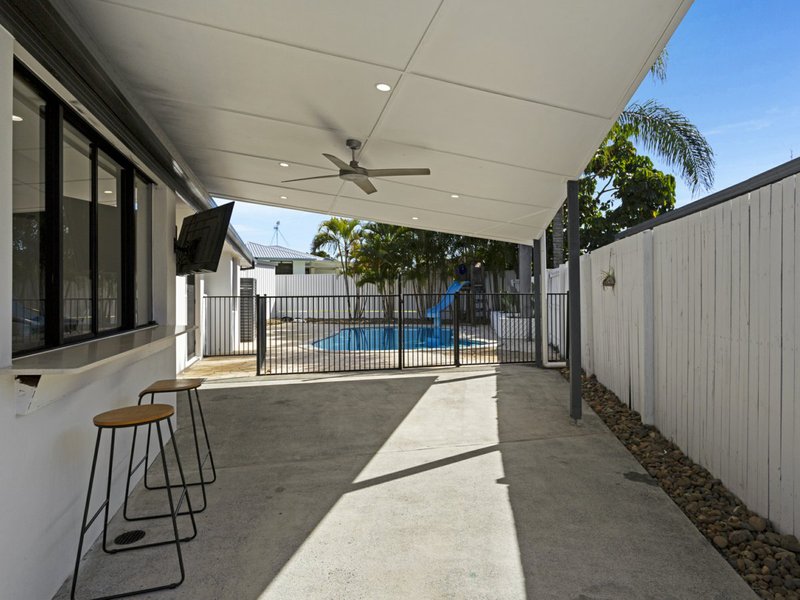 Photo - 93 Chisholm Road, Carrara QLD 4211 - Image 11