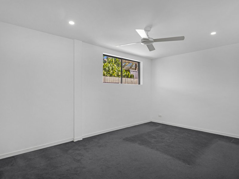 Photo - 93 Chisholm Road, Carrara QLD 4211 - Image 14