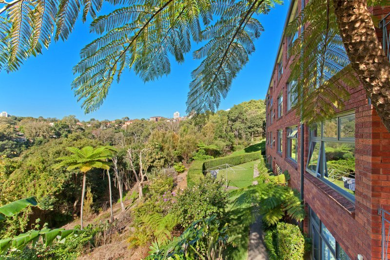 Photo - 9/3 Churchill Crescent, Cammeray NSW 2062 - Image 4