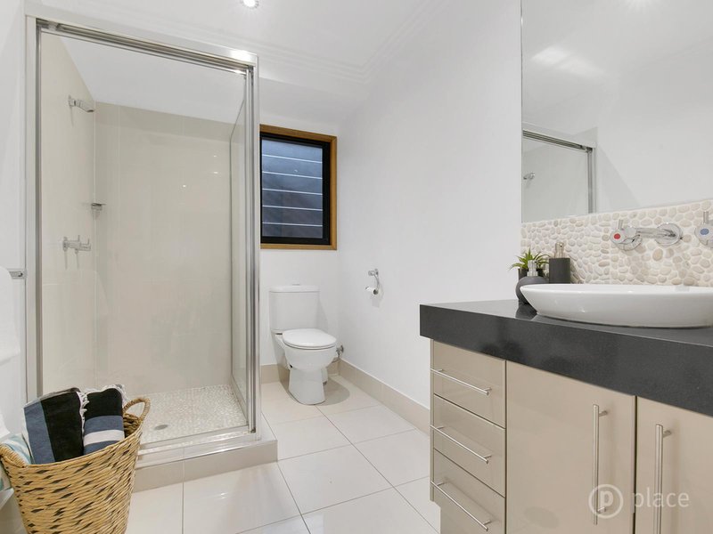 Photo - 93 Dewar Terrace, Sherwood QLD 4075 - Image 13