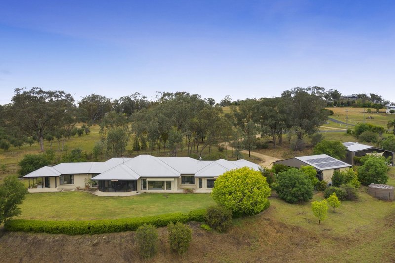 93 Doncaster Drive, Inverell NSW 2360