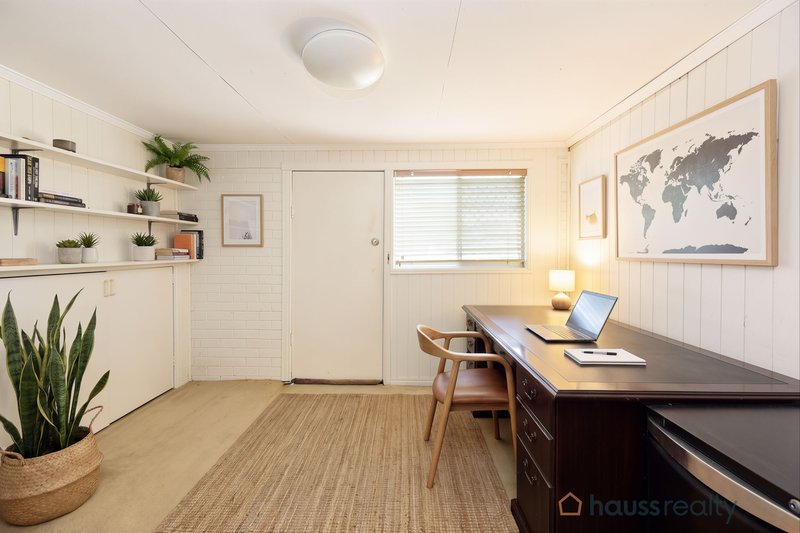 Photo - 93 Douglas Street, Oxley QLD 4075 - Image 11