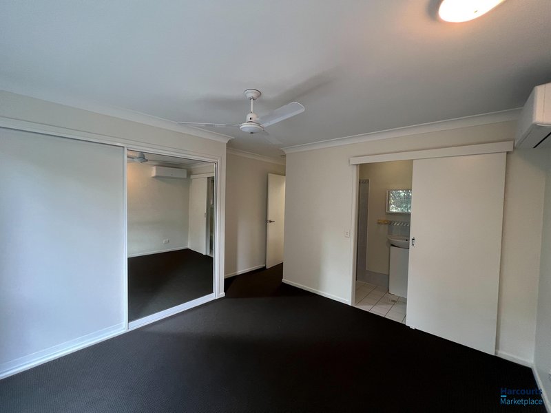 Photo - 93 Dove Tree Crescent, Sinnamon Park QLD 4073 - Image 8