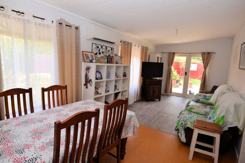 Photo - 93 Edwardes Street, Deniliquin NSW 2710 - Image 4