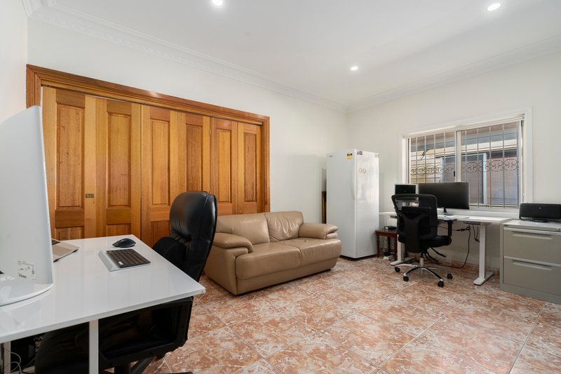 Photo - 93 Excelsior Street, Merrylands NSW 2160 - Image 5