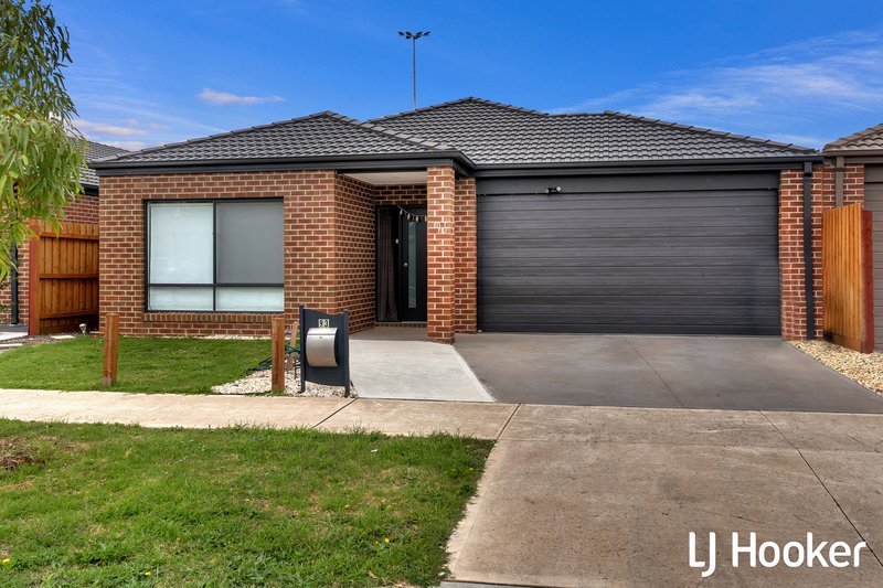 93 Fiorelli Boulevard, Cranbourne East VIC 3977