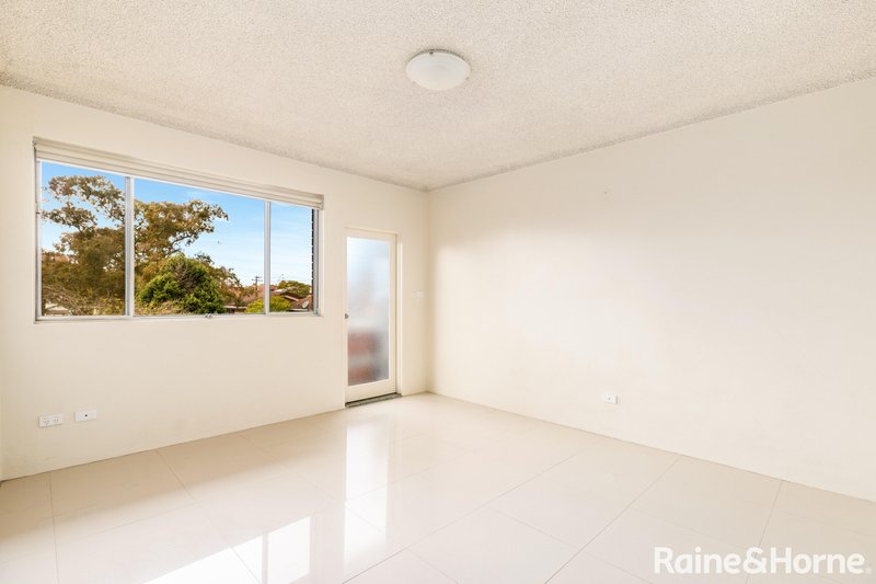 Photo - 9/3 Fisher Street, Cabramatta NSW 2166 - Image 2