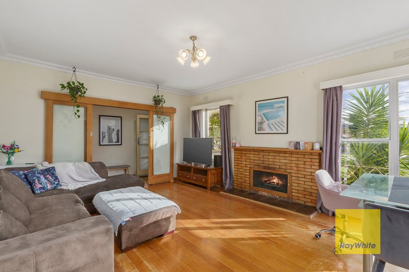 Photo - 93 Ghazeepore Road, Waurn Ponds VIC 3216 - Image 6