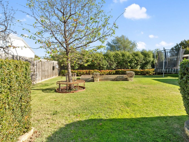 Photo - 93 Gisborne Road, Bacchus Marsh VIC 3340 - Image 16