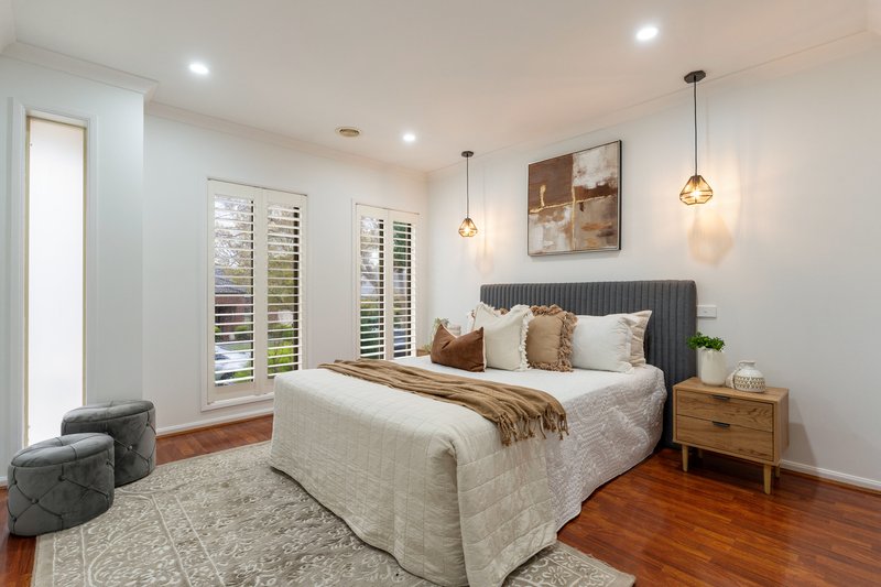 Photo - 93 Golf View Drive, Craigieburn VIC 3064 - Image 9