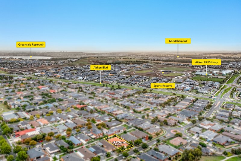 Photo - 93 Golf View Drive, Craigieburn VIC 3064 - Image 22