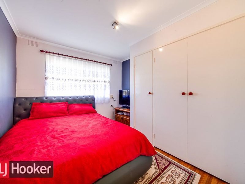 Photo - 93 Goodman Dr , Noble Park VIC 3174 - Image 9