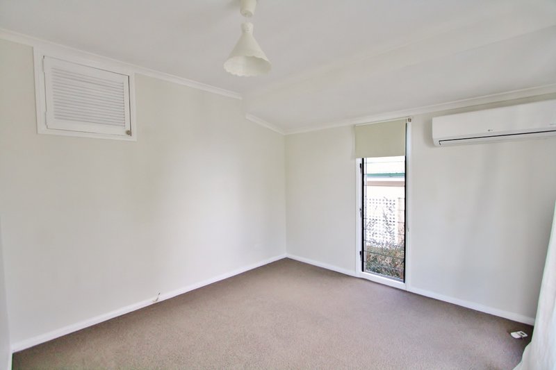 Photo - 93 Graceville Avenue, Graceville QLD 4075 - Image 16