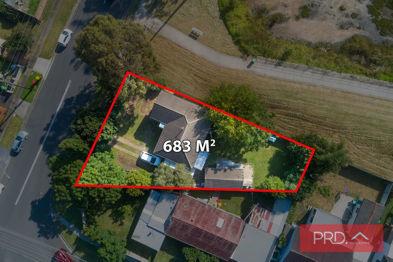 93 Graham Avenue, Lurnea NSW 2170