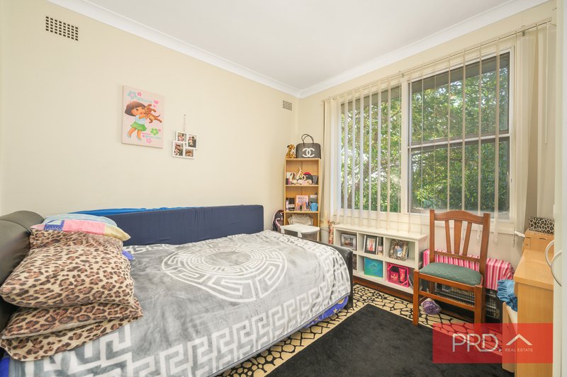 Photo - 93 Graham Avenue, Lurnea NSW 2170 - Image 8