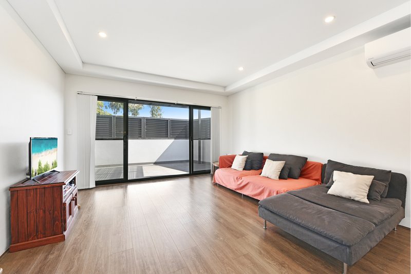 Photo - 9/3 Hampstead Road, Homebush West NSW 2140 - Image 4