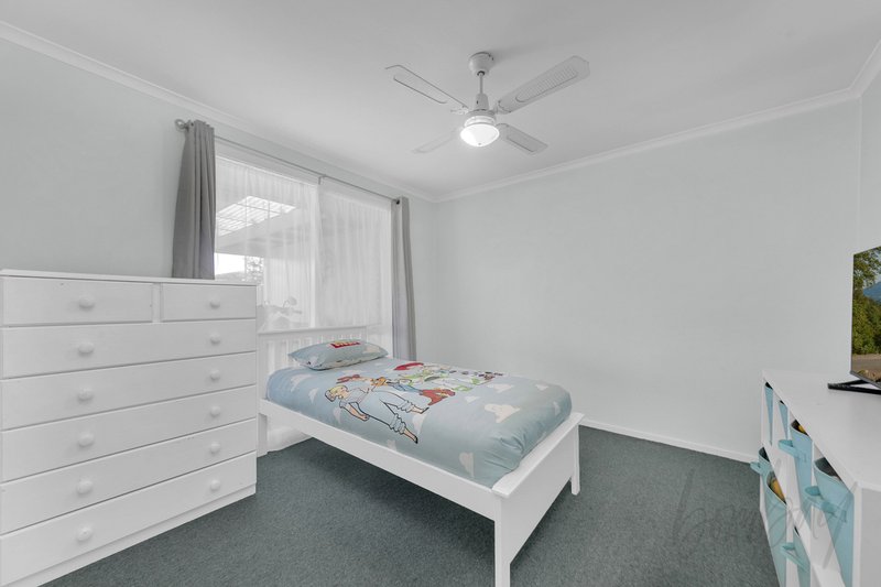 Photo - 93 Hanson Road, Craigieburn VIC 3064 - Image 10