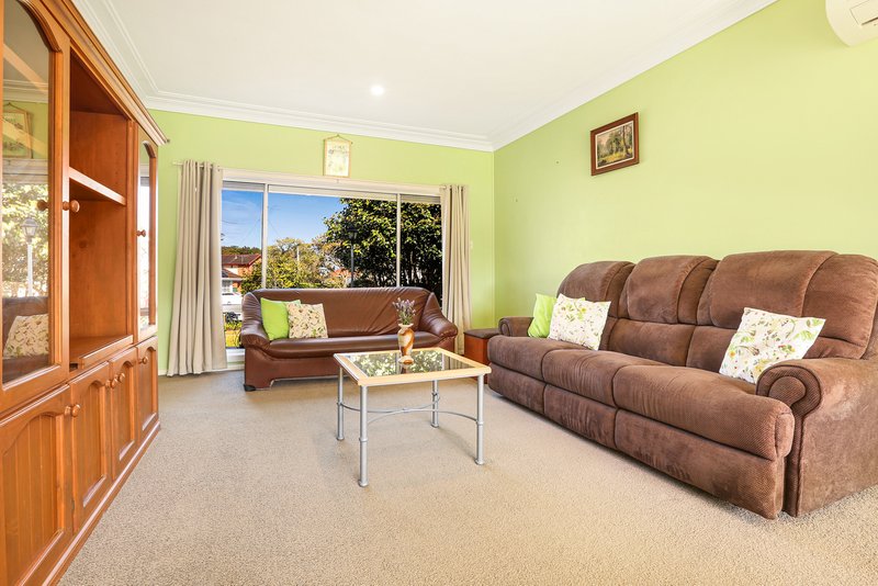 Photo - 93 Hopewood Crescent, Fairy Meadow NSW 2519 - Image 3