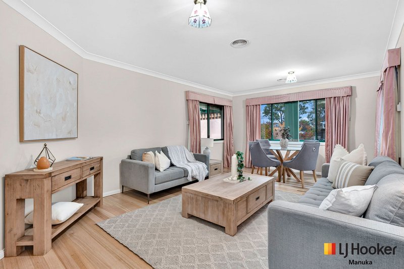Photo - 93 Investigator Street, Red Hill ACT 2603 - Image 4