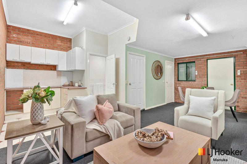 Photo - 93 Investigator Street, Red Hill ACT 2603 - Image 14