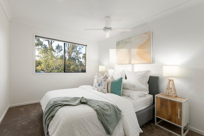 Photo - 93 Kingfisher Drive, Upper Kedron QLD 4055 - Image 19