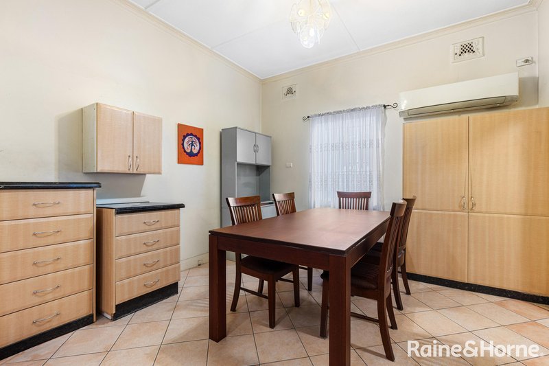 Photo - 93 Kingsgrove Road, Belmore NSW 2192 - Image 4