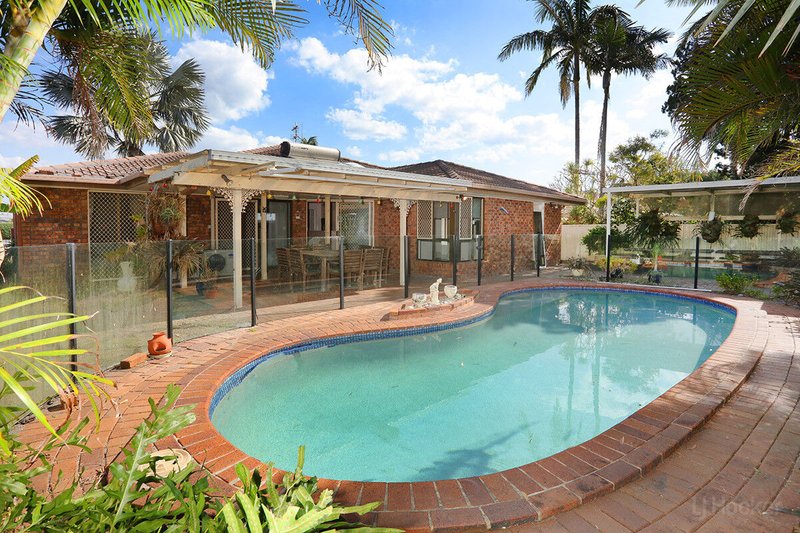 Photo - 93 Lae Drive, Runaway Bay QLD 4216 - Image 4