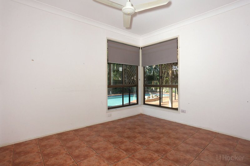 Photo - 93 Lae Drive, Runaway Bay QLD 4216 - Image 13