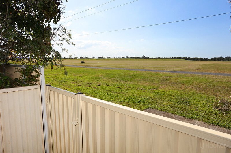 Photo - 93 Lae Drive, Runaway Bay QLD 4216 - Image 24