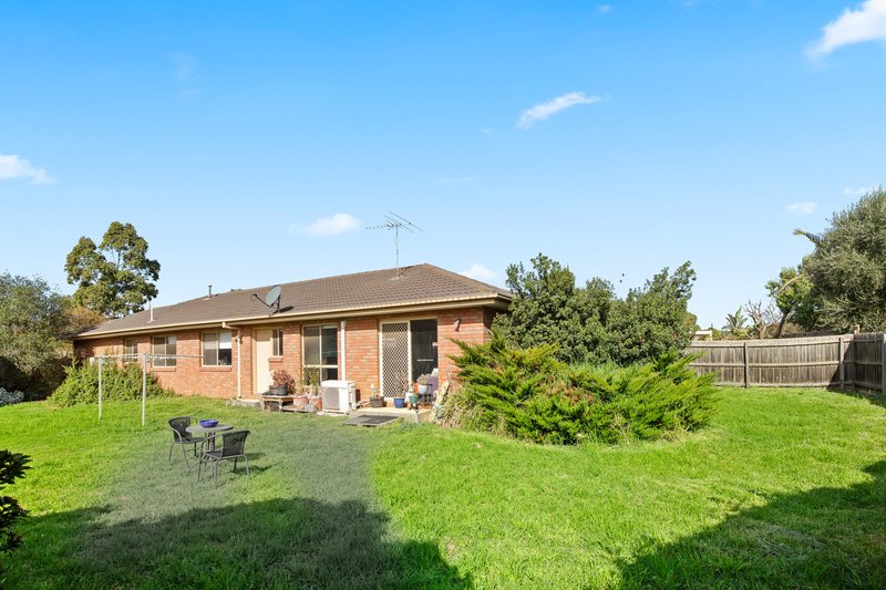 Photo - 93 Latham Street, Werribee VIC 3030 - Image 11