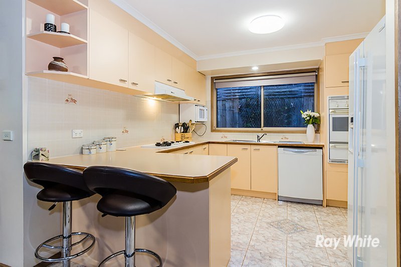 Photo - 93 Lawless Drive, Cranbourne North VIC 3977 - Image 4