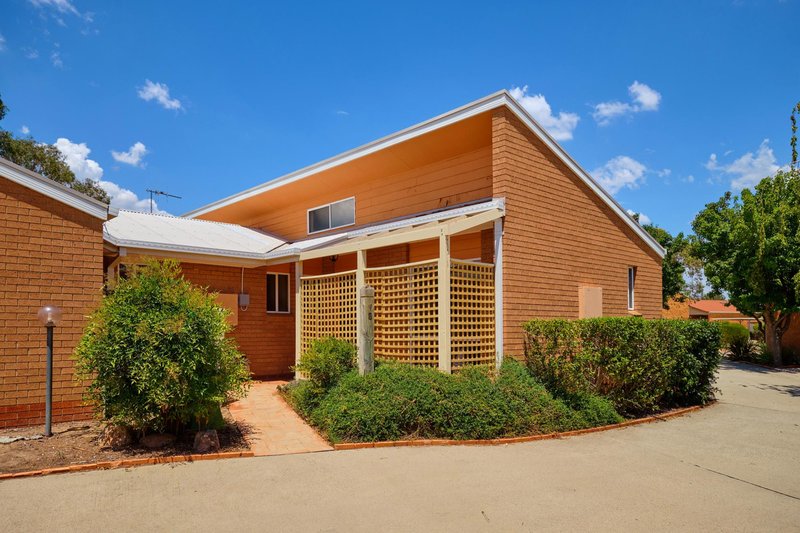 Photo - 9/3 Marungul Avenue, Ngunnawal ACT 2913 - Image 3