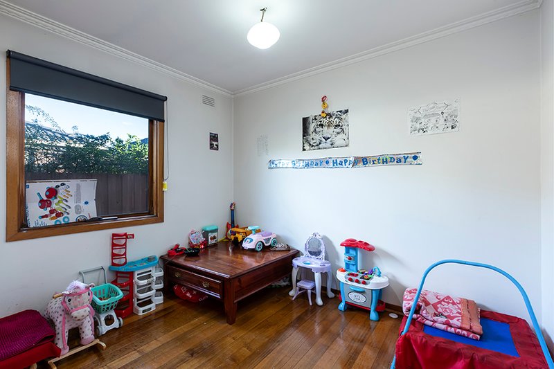 Photo - 93 Morris Road, Hoppers Crossing VIC 3029 - Image 11