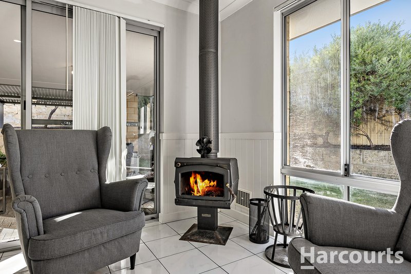 Photo - 93 Murdoch Drive, Singleton WA 6175 - Image 7