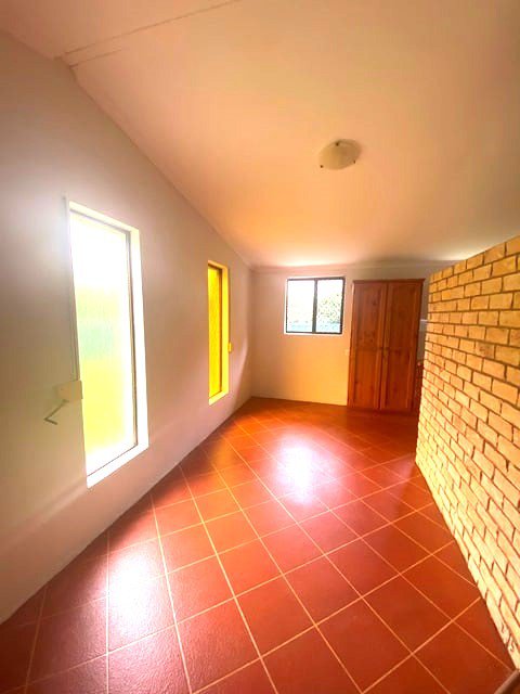 Photo - 93 Nanbaree Drive, Bray Park QLD 4500 - Image 3