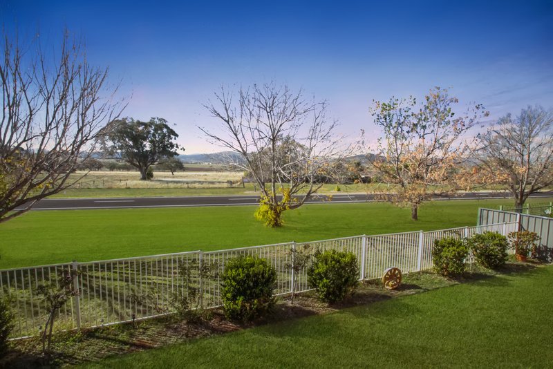 Photo - 93 Nowland Avenue, Quirindi NSW 2343 - Image 3